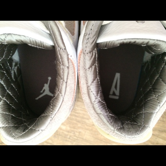 SOLD - Air Jordan 3 A Ma Maniere (Used) Men's Size US8.5 - Picture 11 of 14